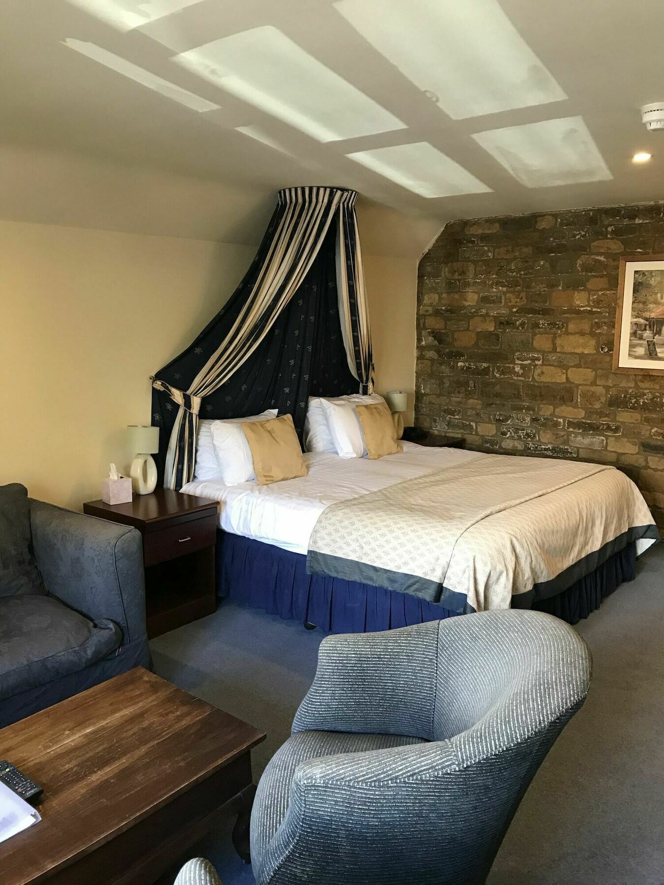 The Deddington Arms Hotell Eksteriør bilde