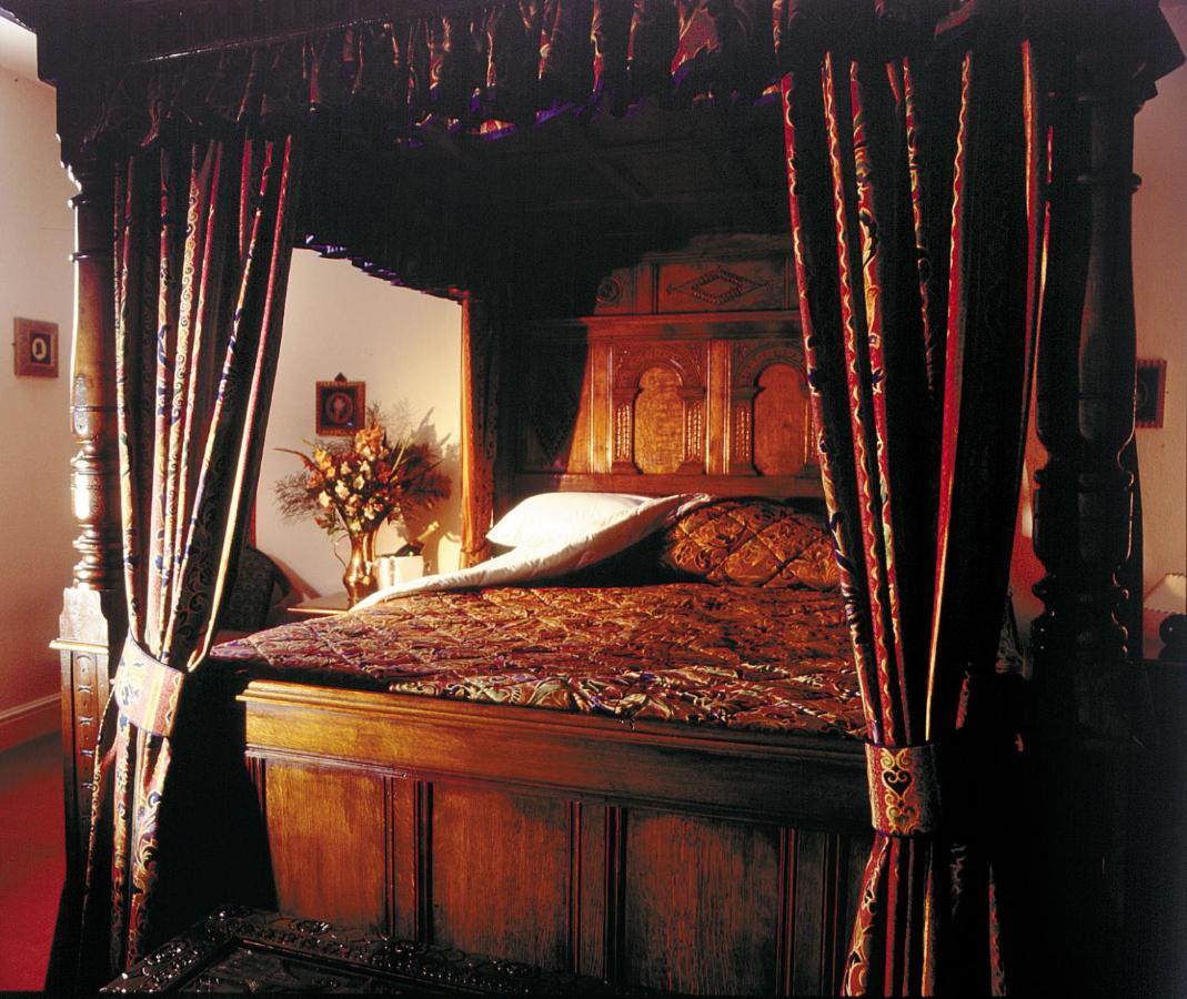 The Deddington Arms Hotell Eksteriør bilde